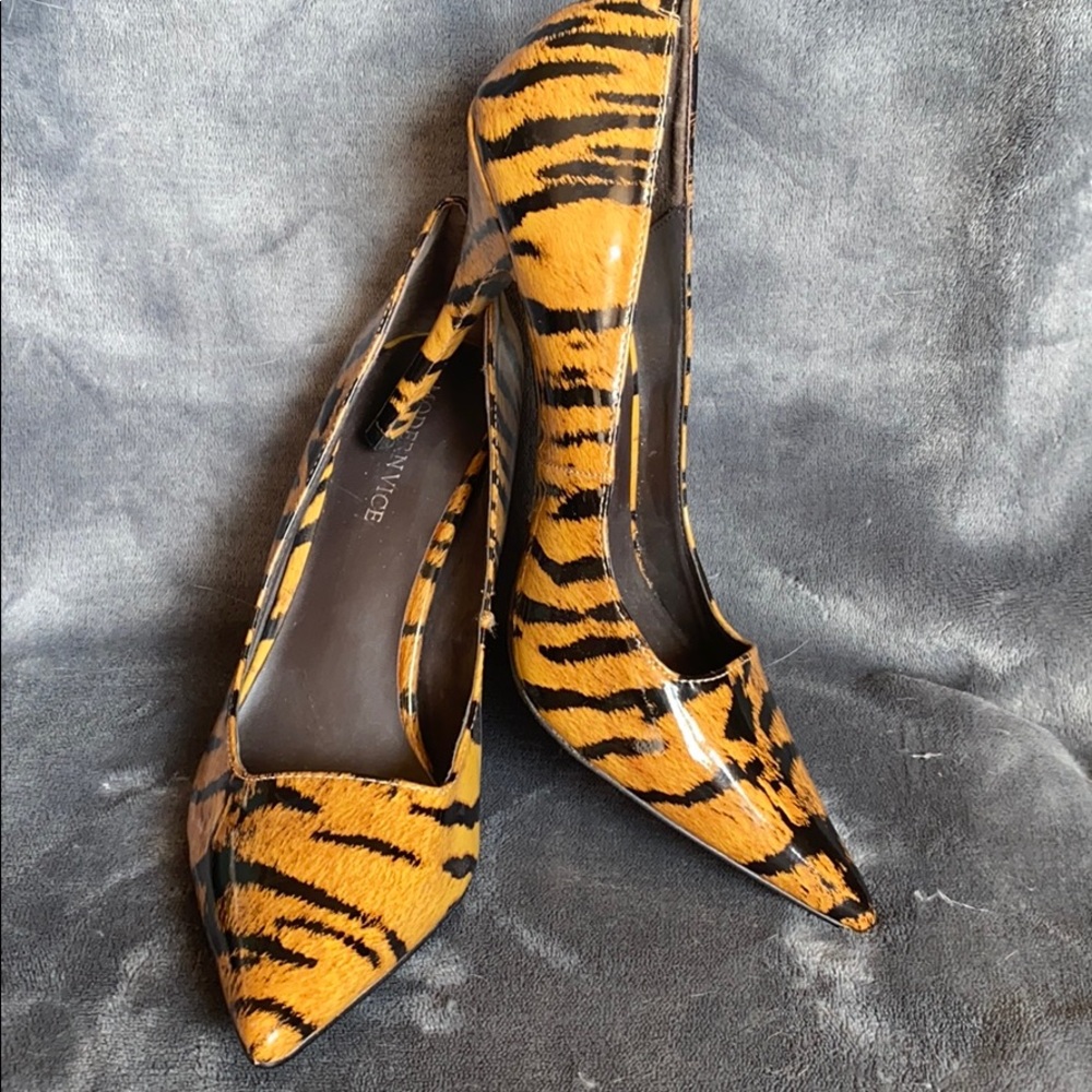 Modern Vice 6 inch heels.